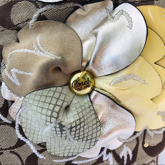 Coach authentic Signature Bleeker Floral bag - Picture 4 of 15